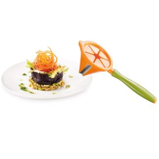 Julienne Spiral Cutter Carving