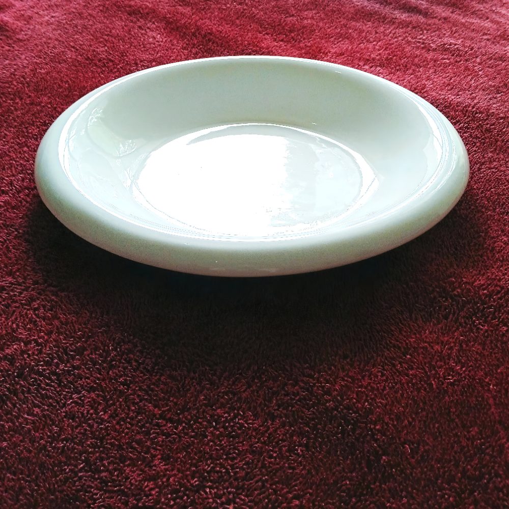 Jalaram Porcelain Round Curvy Small Curvy Deep Plate 400 ml 20 cms 1 Regular Deep Plate - Image 1